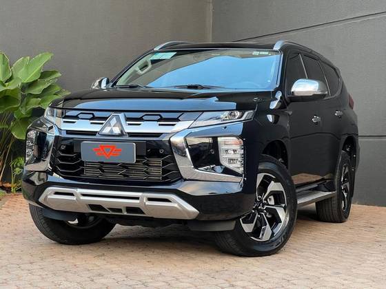 MITSUBISHI PAJERO SPORT 2.4 16V MIVEC TURBO DIESEL HPE-S AWD AUTOMÁTICO MITSUBISHI PAJERO SPORT 2.4 16V MIVEC TURBO DIESEL HPE-S AWD AUTOMÁTICO
